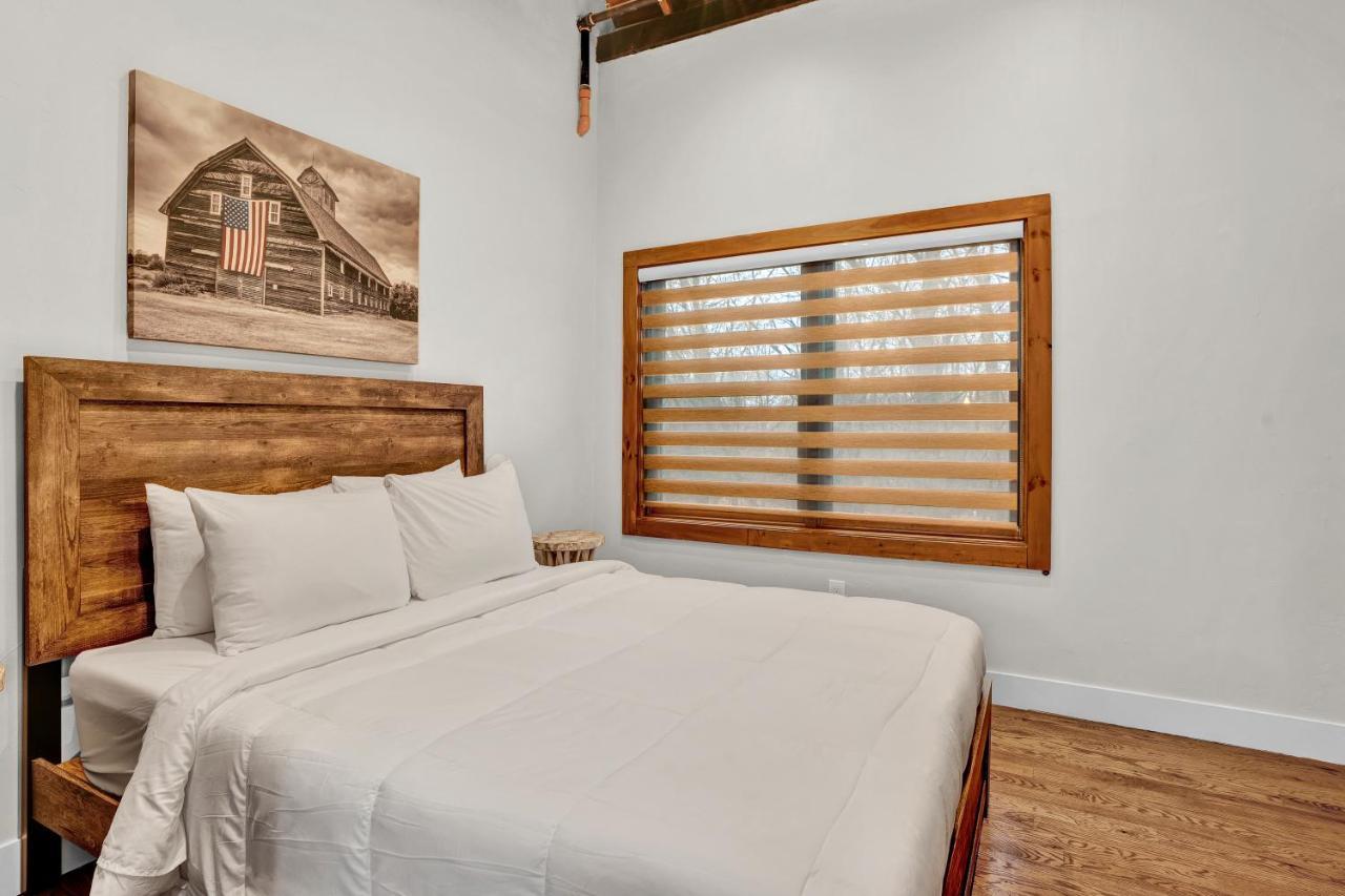 Chimney Hill Estate Inn Lambertville Bagian luar foto