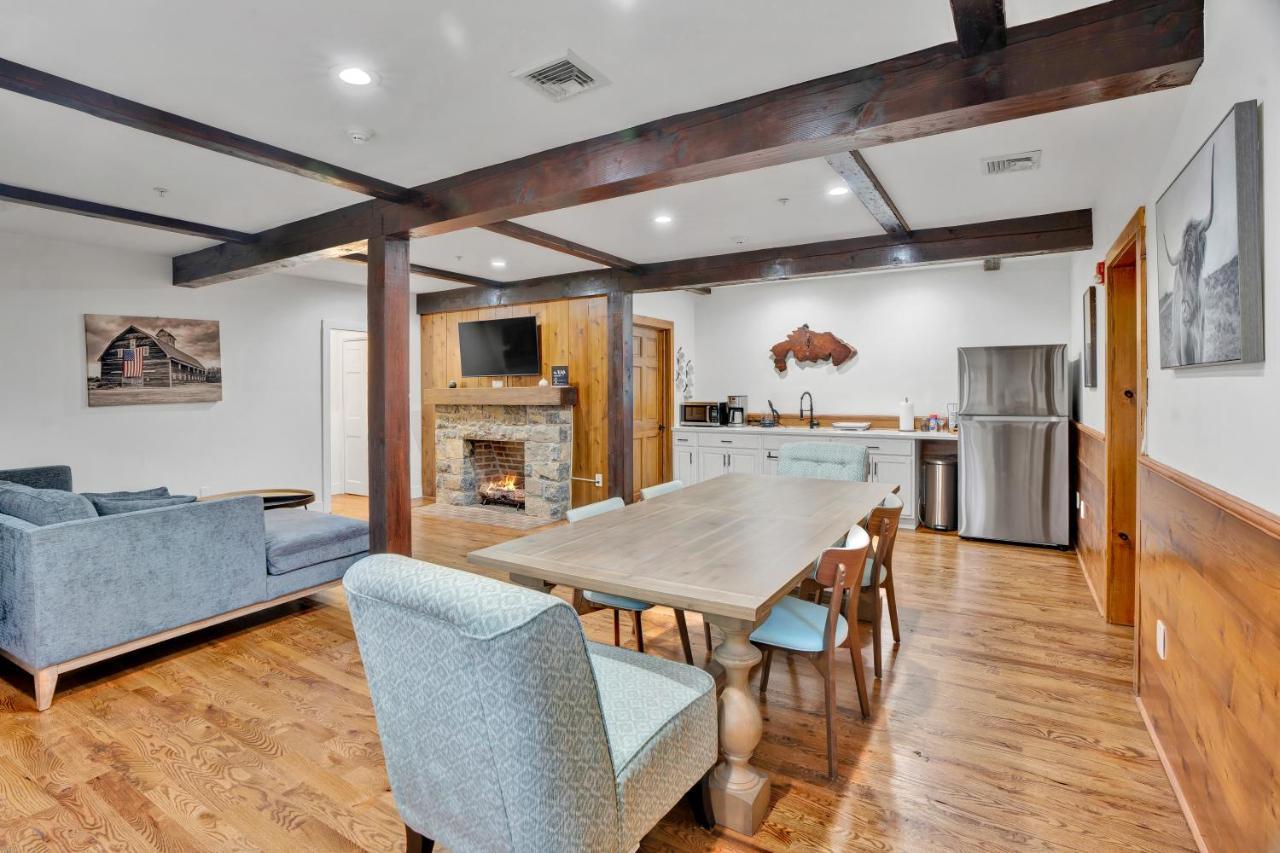 Chimney Hill Estate Inn Lambertville Bagian luar foto