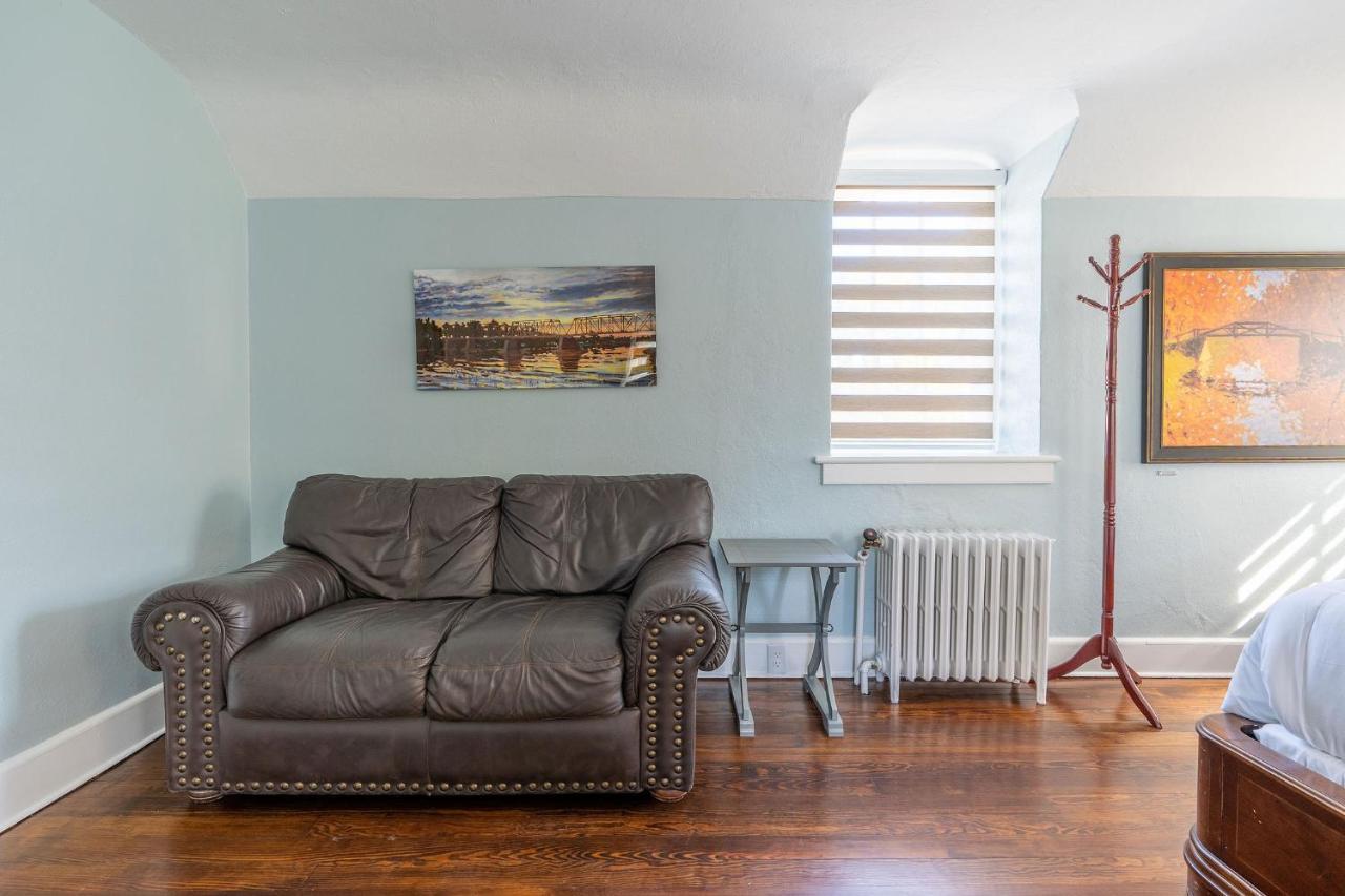 Chimney Hill Estate Inn Lambertville Bagian luar foto