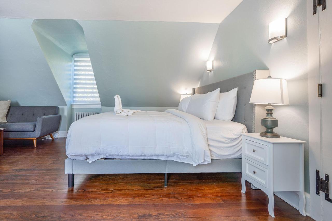 Chimney Hill Estate Inn Lambertville Bagian luar foto